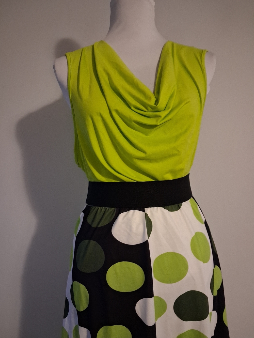 Lime Green And Black Polka Dot Skirt Suit Size 3X - Picture 2 of 16
